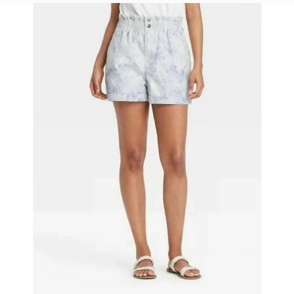NWT Universal Thread Women's High Rise Denim Shorts Blue Tie Dye Size Small - Picture 2 of 16